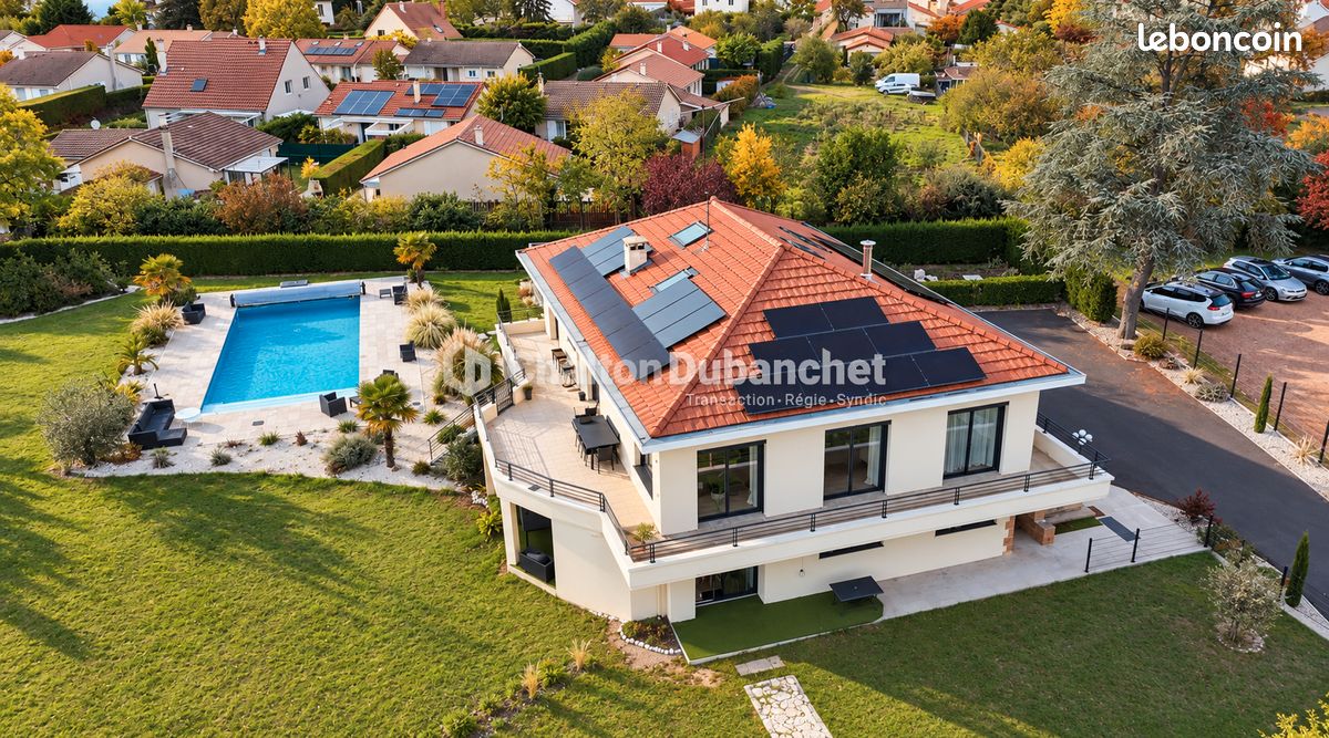 Maison 7 pièces 200 m² à Riorges