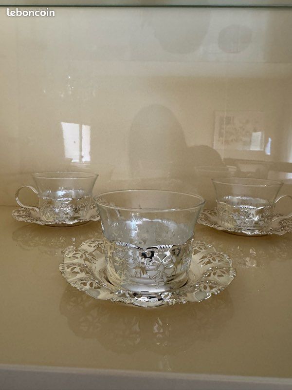 Lot De 4 Tasses à Café Vintage Avec Soucoupes – Verre Argenté Style Galaxie, Modernité Mid-century