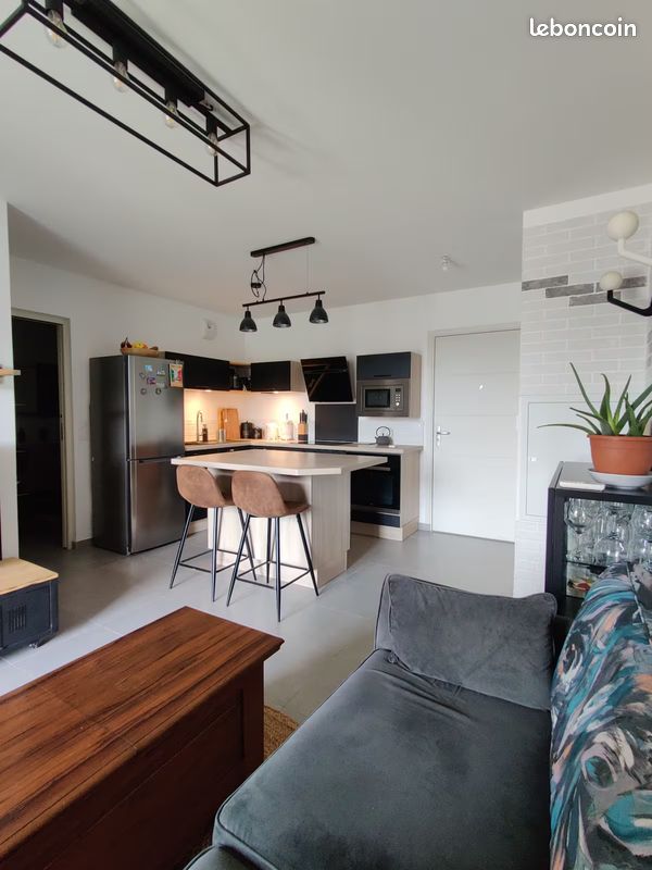 Appartement 2 pièces 35 m² · à La Penne-sur-Huveaune · 35 m² · 850 €