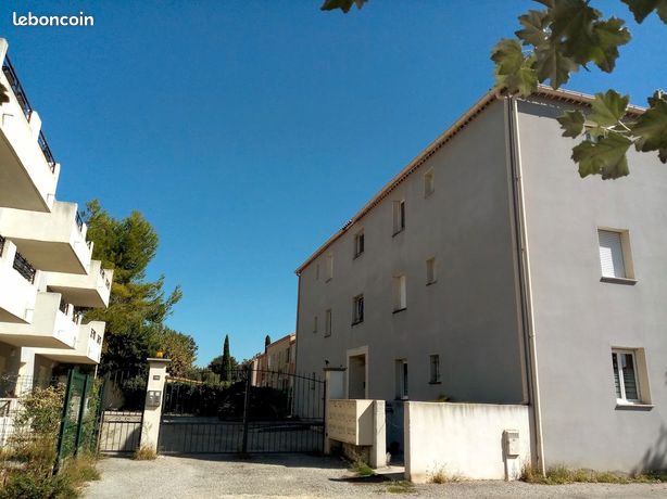 Logement à Althen les paluds