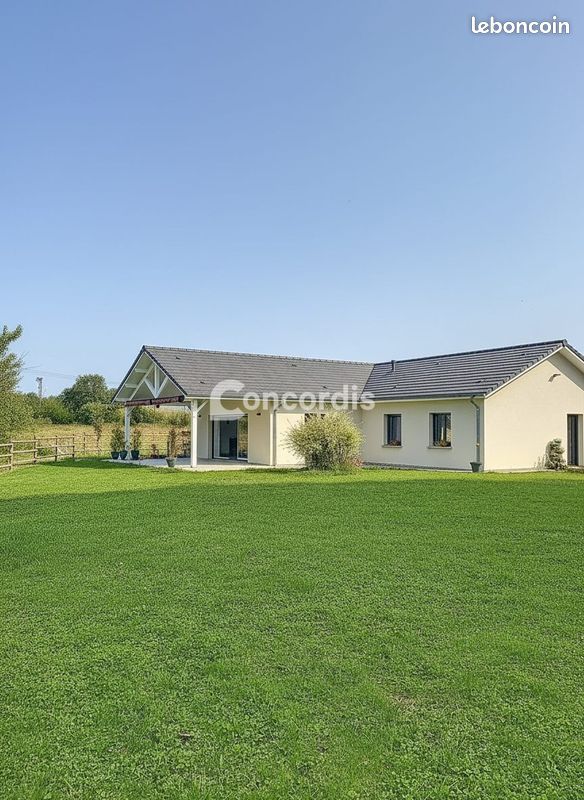 Maison 5 pièces 142 m² · à Uxegney · 142 m² · 636 000 €