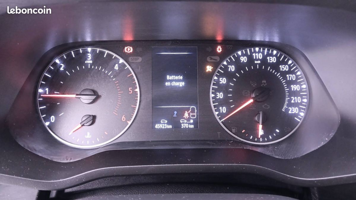 Renault trafic ca l1h1 3000 kg blue dci 130 grand (image 11)