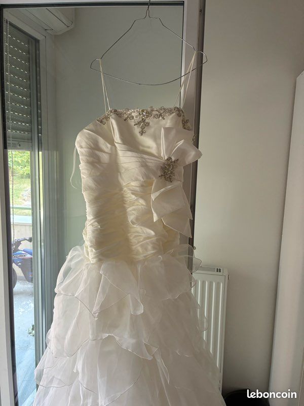 Robe de mariée (image 1)