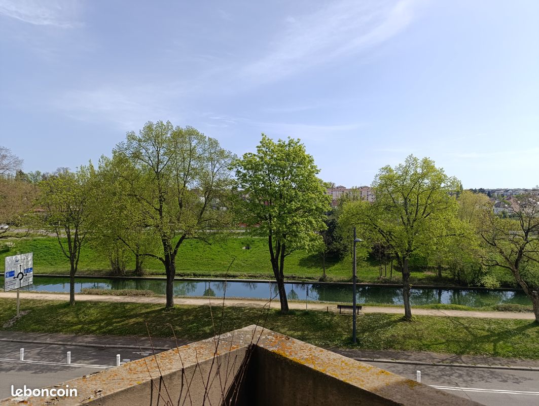 Appartement 5 pièces 90 m² · à Mulhouse · 90 m² · 165 000 €