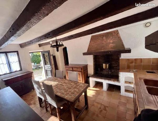Maison 4 chambres à louer à l'année
