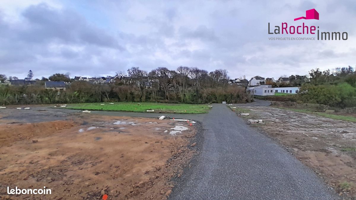 Terrain 336 m² · à Loperhet · 336 m² · 78 920 €