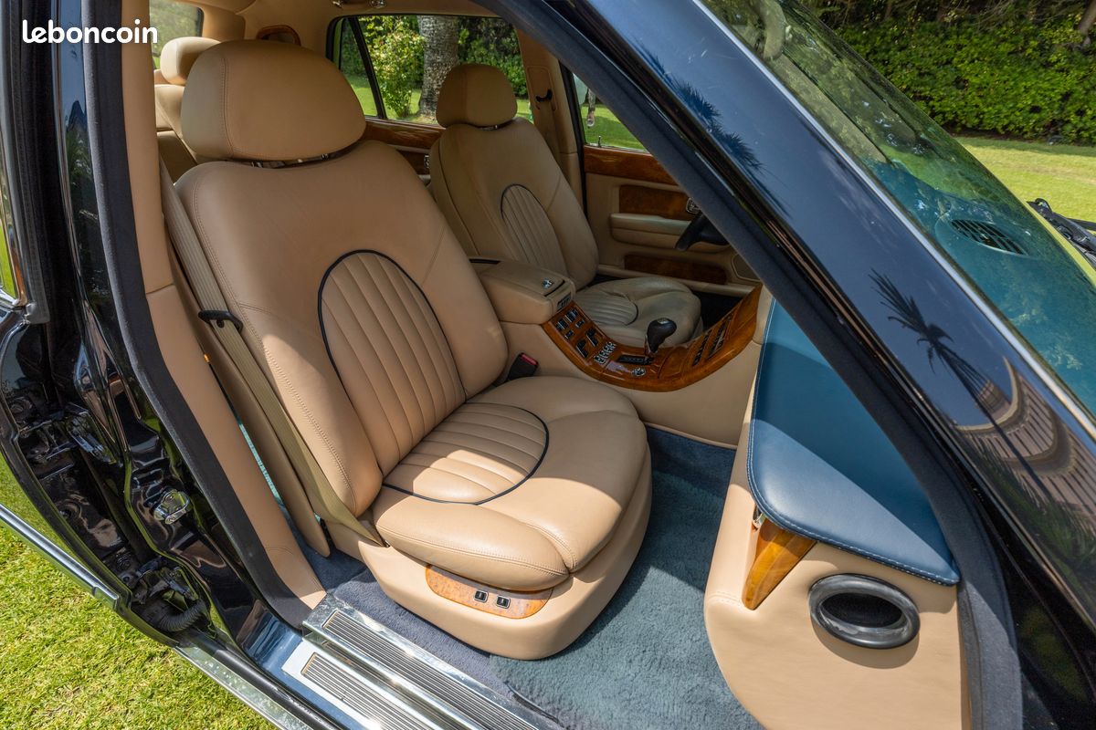 Bentley Arnage Red Label LWB 1er Main Monaco version longue (image 6)