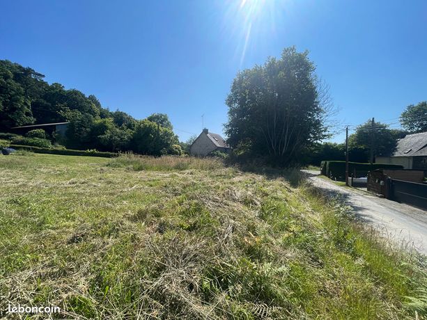 Terrain 604 m² MONTERTELOT