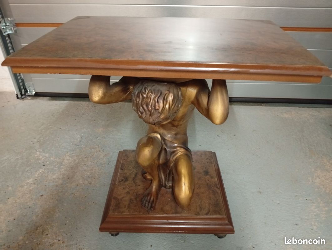 Table ATLAS DIEU (image 1)