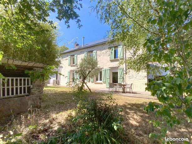 Maison 9 pièces 241 m²