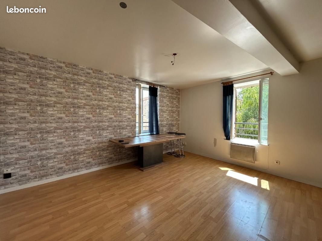 Appartement 4 pièces 74 m² · à Chavanay · 74 m² · 570 €