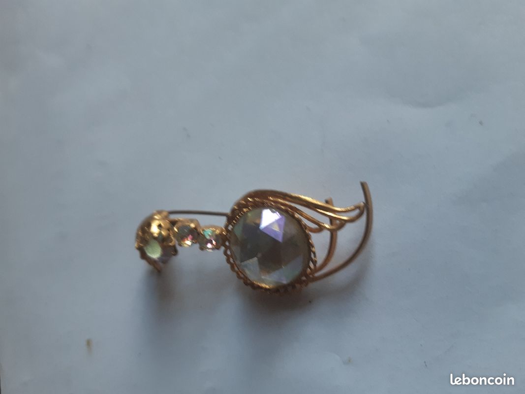 Broche ancienne (image 1)