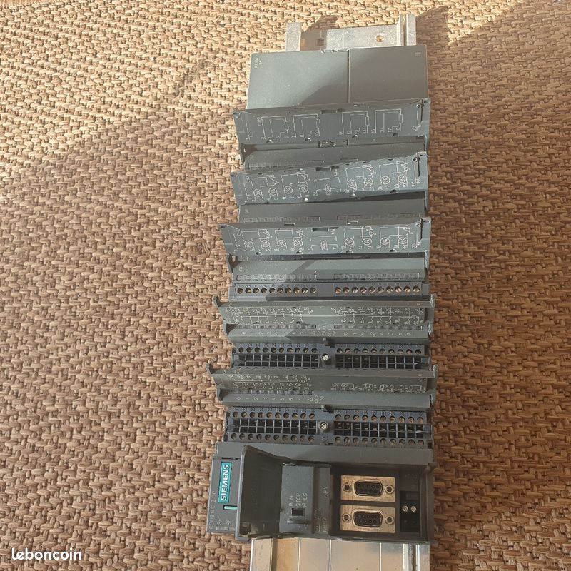Automate Siemens S7-300 avec alim et 2 modules SM331 et 1 module SM332 (image 2)