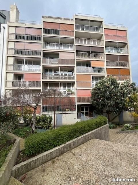 Appartement 8 pièces 166 m² · à Meudon · 166 m² · 798 000 €