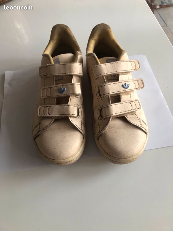 Basket Adidas Stan smith scratch T 34 Chaussures