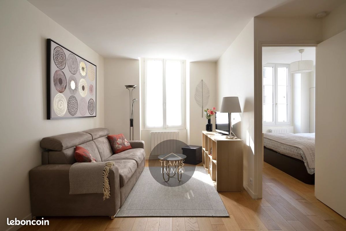 Appartement 2 pièces 41 m² · à Versailles · 41 m² · 1 250 €/mois