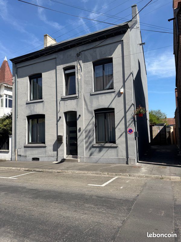 Maison 10 pièces 180 m² · à Maubeuge · 180 m² · 259 000 €