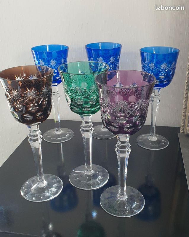 6 verres sur pied en cristal coloré (image 1)