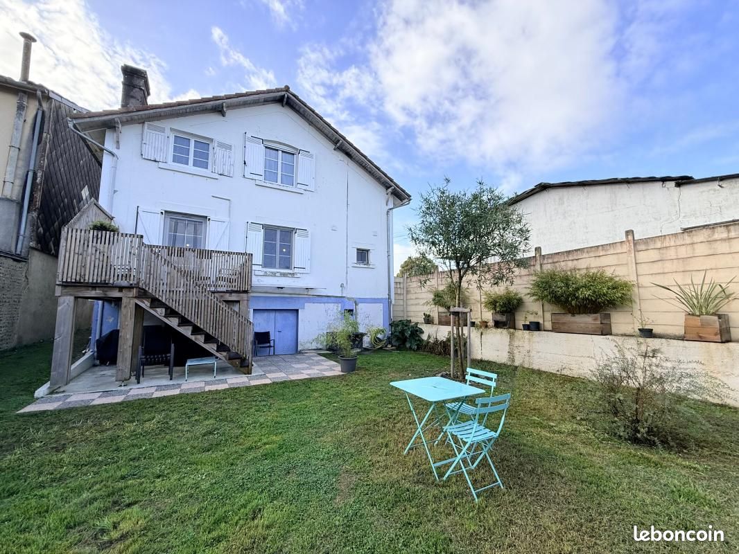Maison 5 pièces 120 m² · à Aire-sur-l'Adour · 120 m² · 187 000 €