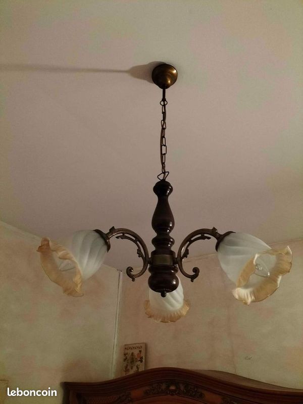 Lustre 3 branches (image 1)