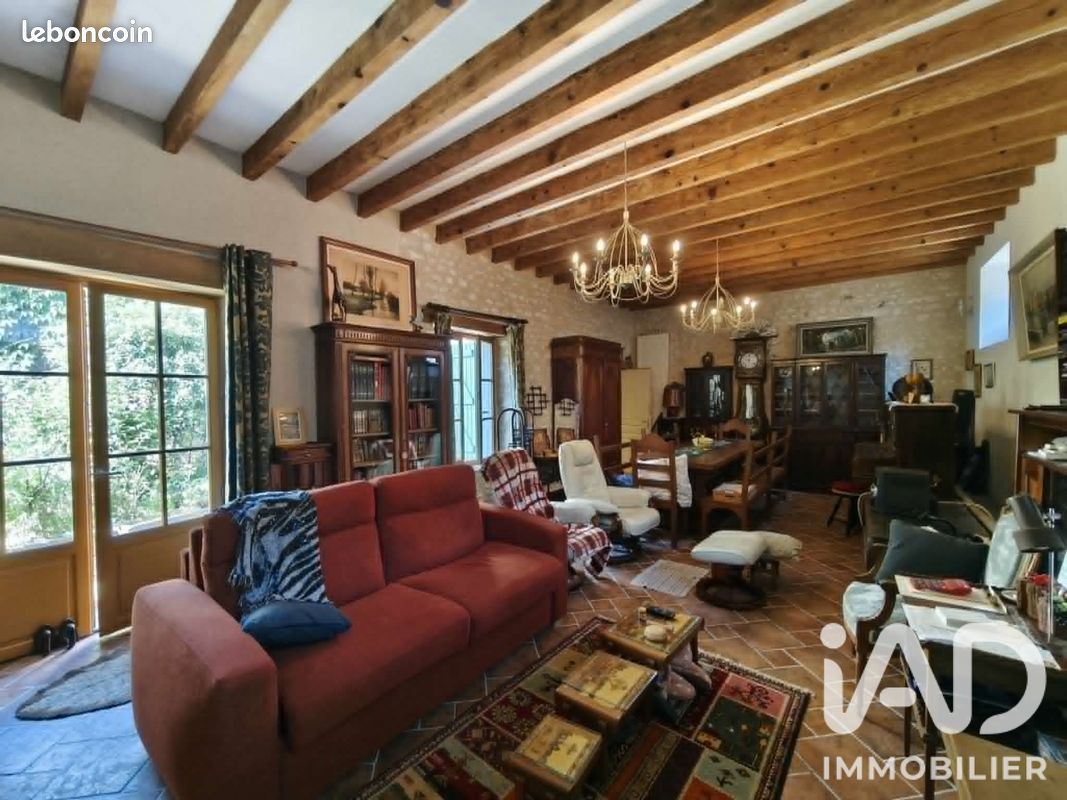Maison 5 pièces 127 m² · à Boynes · 127 m² · 159 900 €