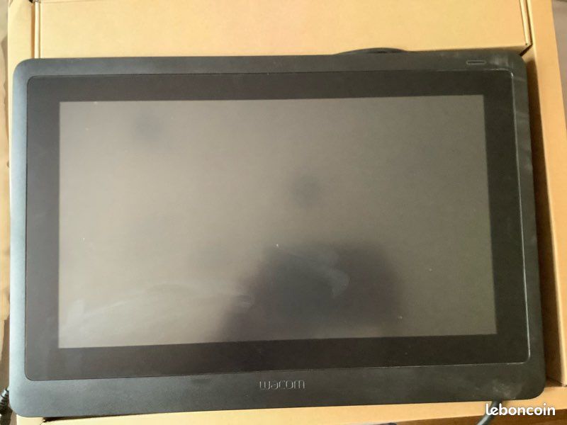 Écran à stylet Wacym Cintiq 16 (image 1)