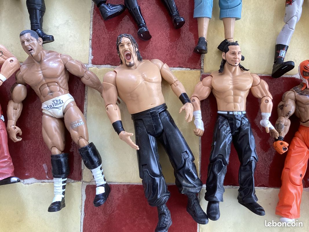 17 figurines de catch (image 5)