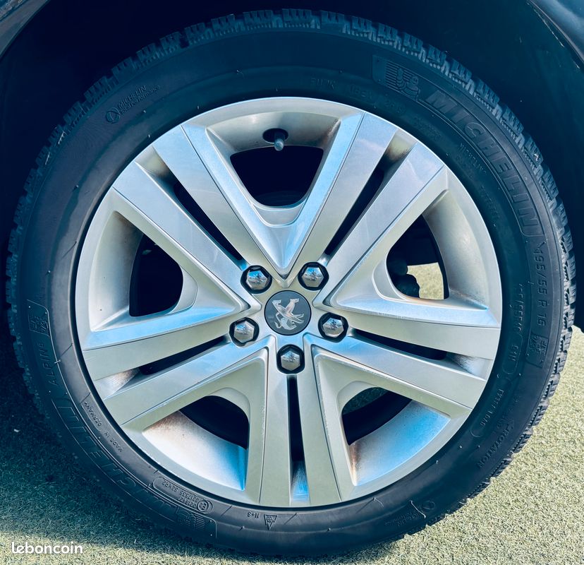 PEUGEOT 208 1.6 BlueHDi 100ch Active Business S&S 5p (image 4)