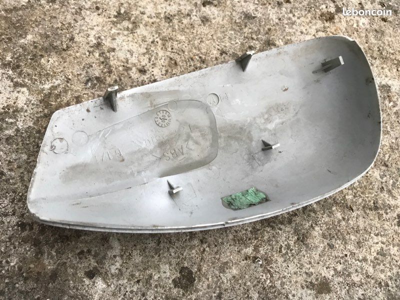 Coque Rétroviseur Gauche Peugeot 306 1993-2001 Avec Apprêt - Référence 815216