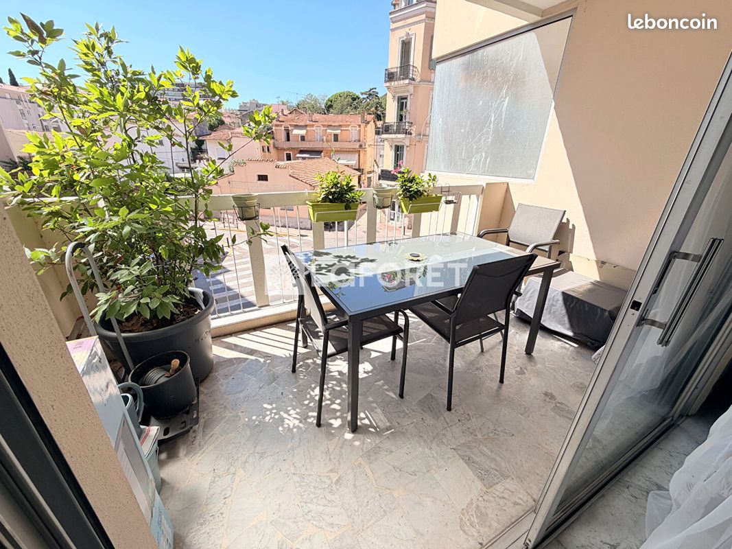 Appartement 1 pièce 23 m² · à Cannes · 23 m² · 118 000 €