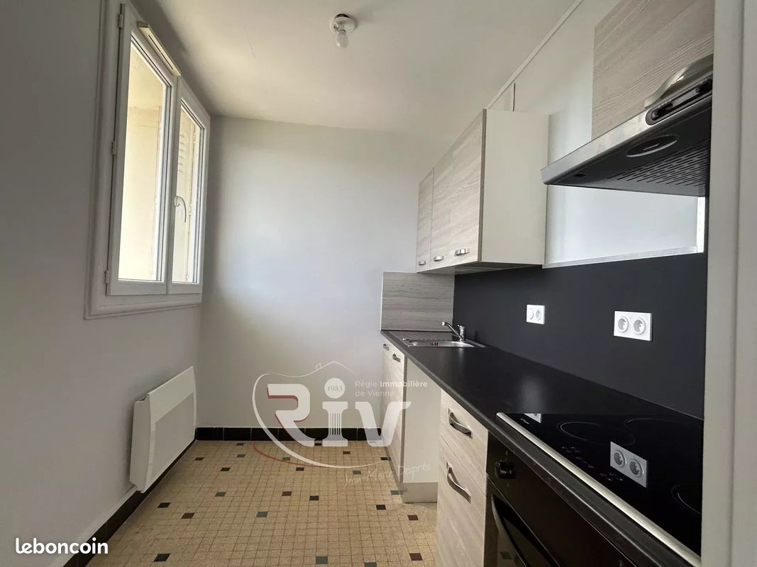 Appartement 1 pièce 26 m² · à Pont-Évêque · 26 m² · 520 €/mois