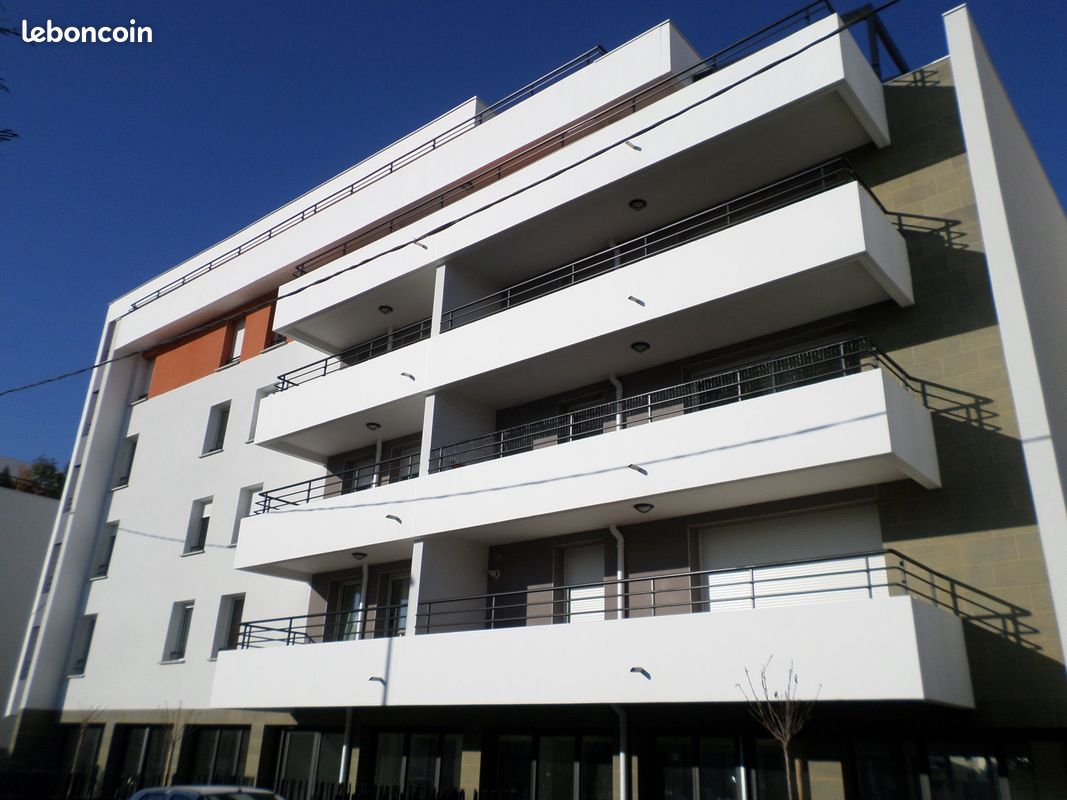 Appartement 3 pièces 62 m² · à Clermont-Ferrand · 62 m² · 890 €