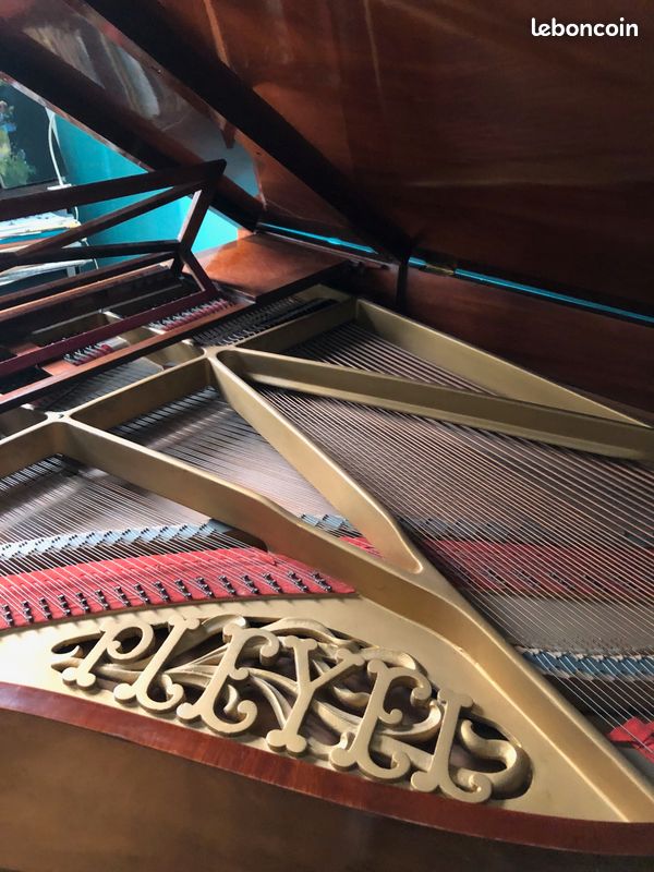 Piano quart de queue Pleyel F (image 2)