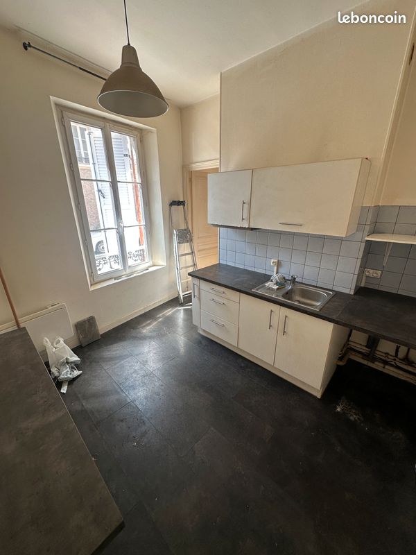 Appartement 2 pièces 43 m² · à Épernay · 43 m² · 99 000 €