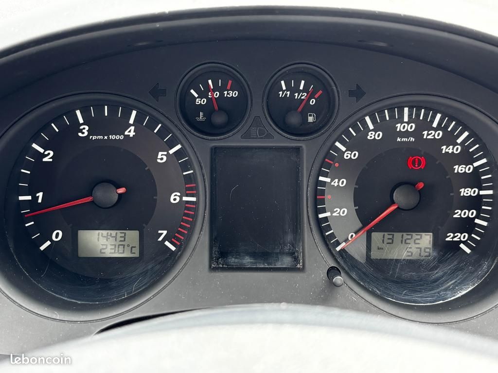 SEAT IBIZA 6L - 1.4i 16V - 75ch - Stella Phase 1 (image 9)