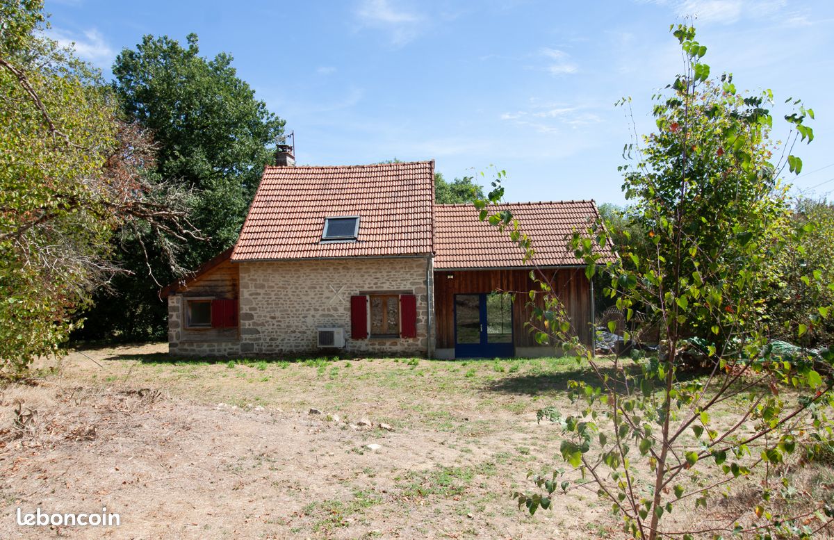 Maison 5 pièces 107 m² · à Saint-Victor-en-Marche · 107 m² · 117 000 €