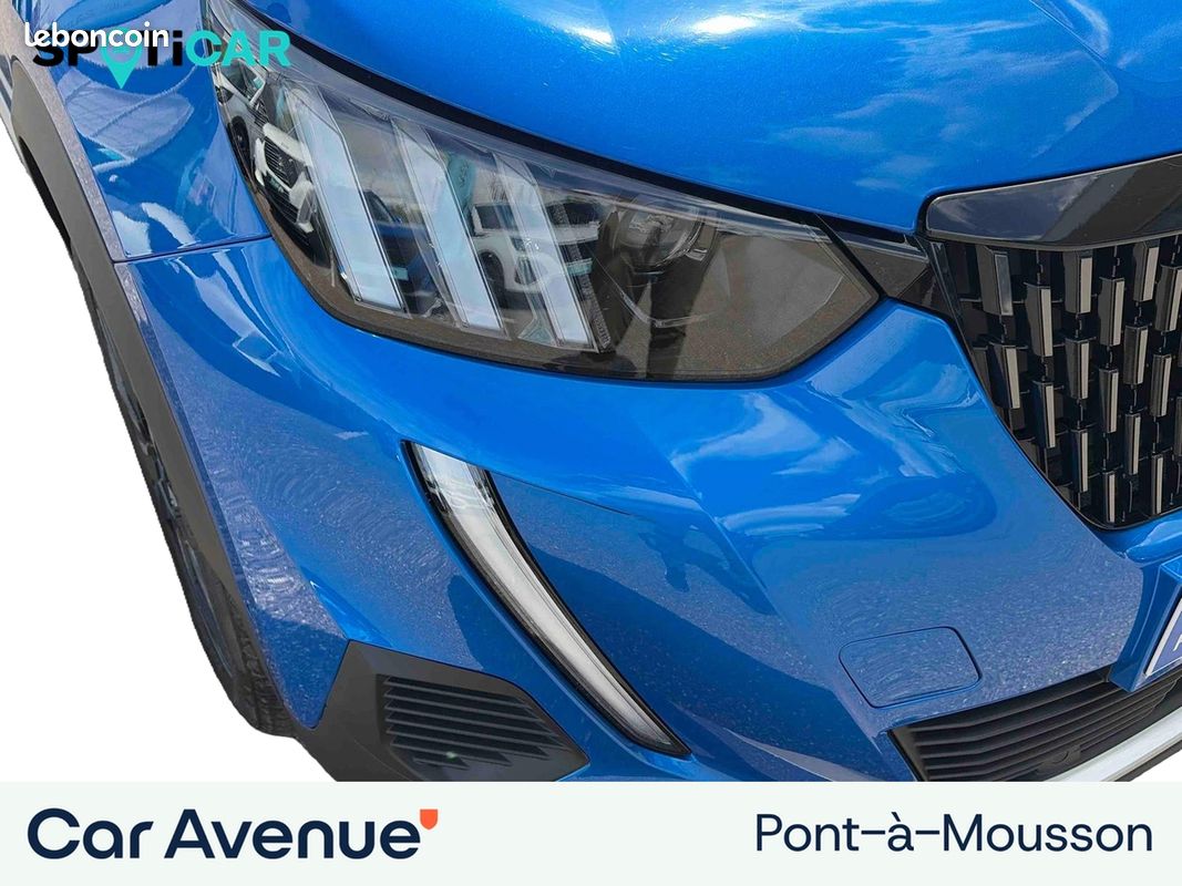 PEUGEOT 2008 PureTech 130 S&S EAT8 GT (image 23)