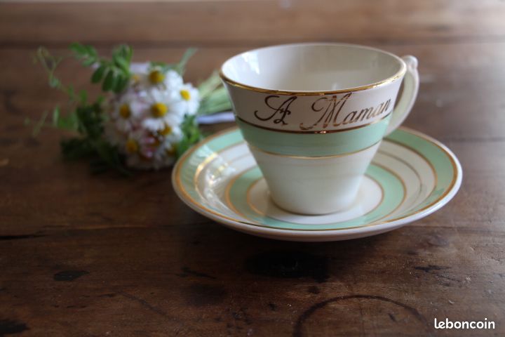 Tasse ancienne marquée "A Maman" (image 1)