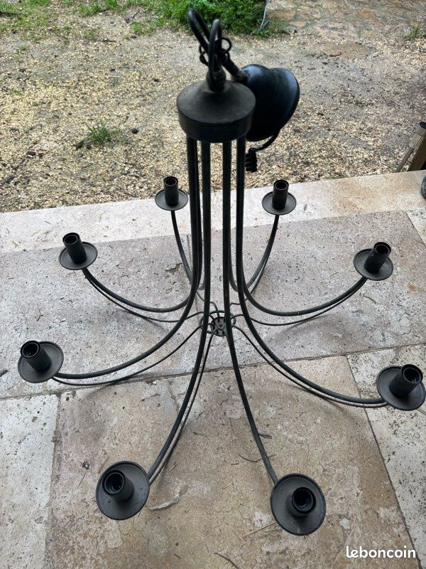 Lustre en fer forgé (image 1)