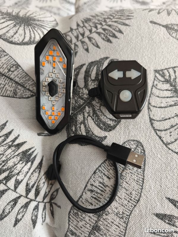 Duo Led Clip DUNLOP Jogging Eclairage Running Lumière Signalisation - Sport