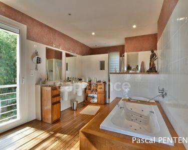 Maison 960 000 € - 263 m²