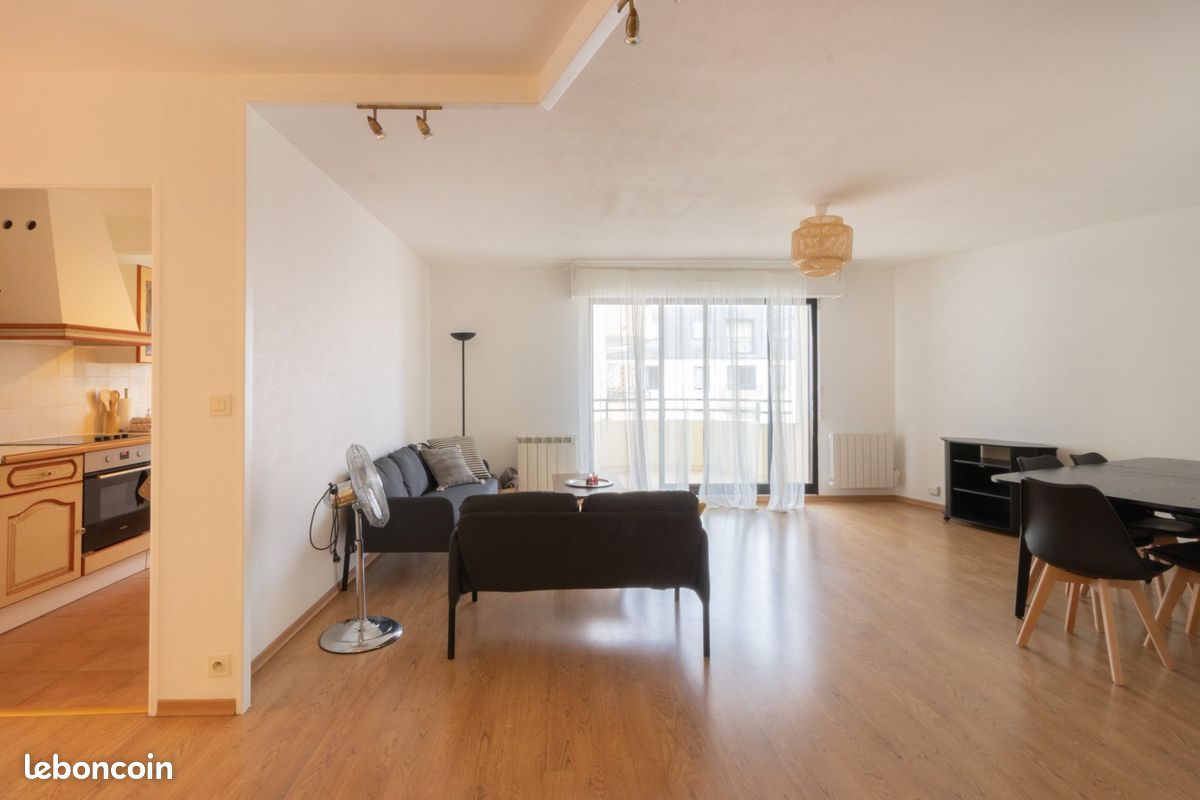 Appartement 4 pièces 93 m² · à Bordeaux · 93 m² · 1 647 €/mois