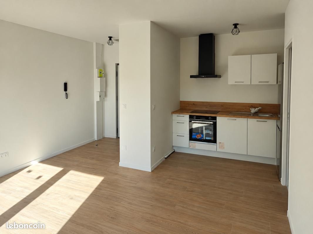 Appartement 2 pièces 46 m² · à Melun · 46 m² · 840 €/mois