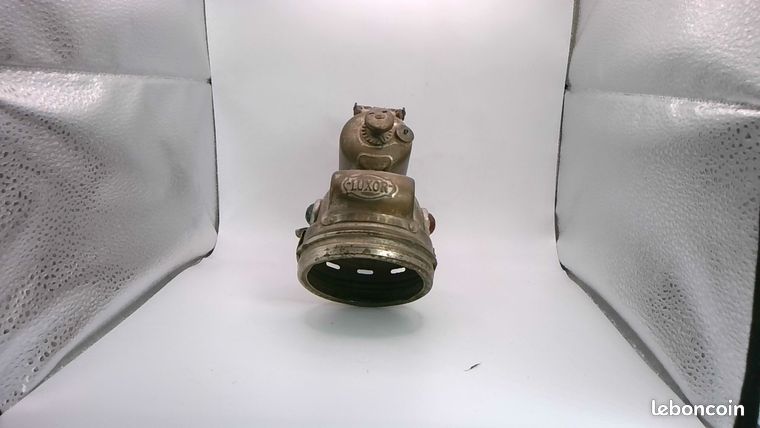 Ancienne lampe LUXOR, Modèle Étoile / Lampe de vélo, cyclo