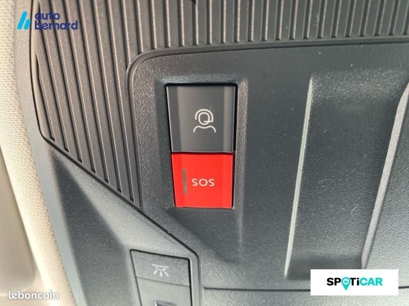 Peugeot 308 1.2 Hybrid 145ch Allure e-DCS6 (image 16)