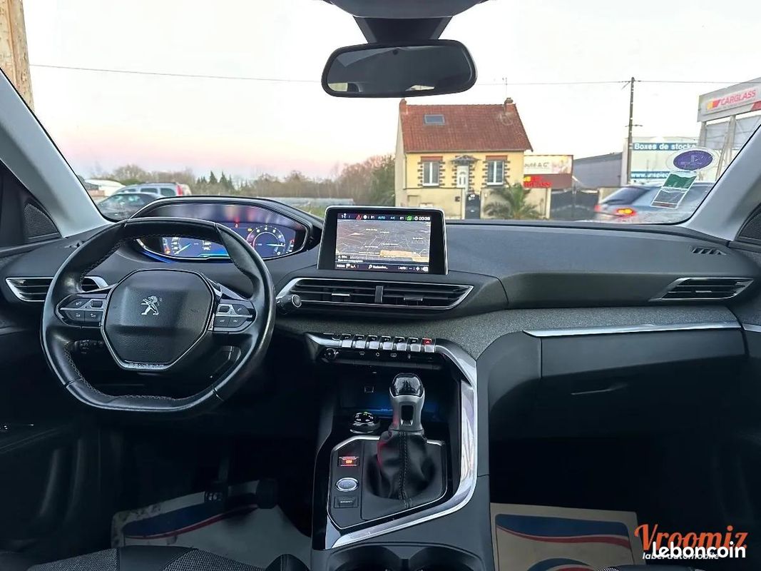 Peugeot 5008 1.2 PURETECH 130CH S&S ALLURE BVM6 (image 20)