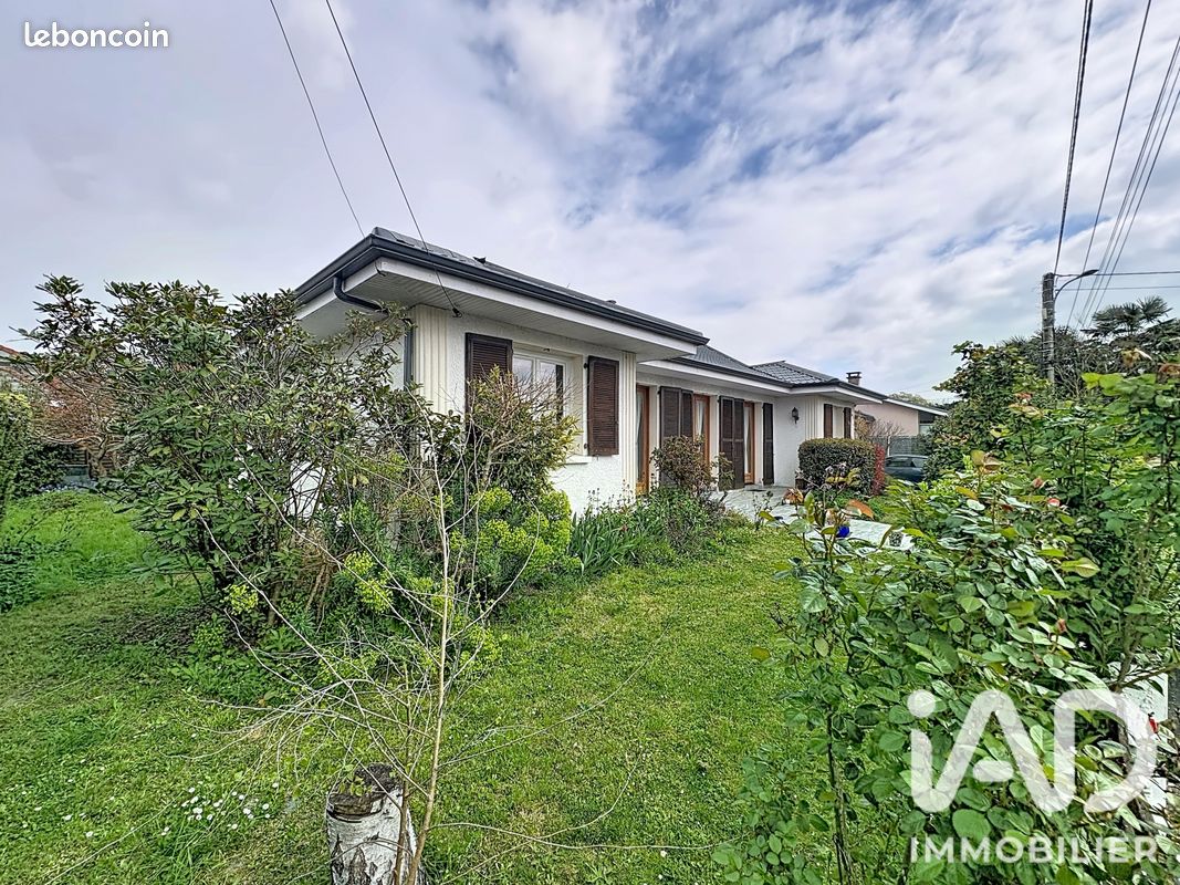Maison 4 pièces 120 m² · à Pau · 120 m² · 290 000 €
