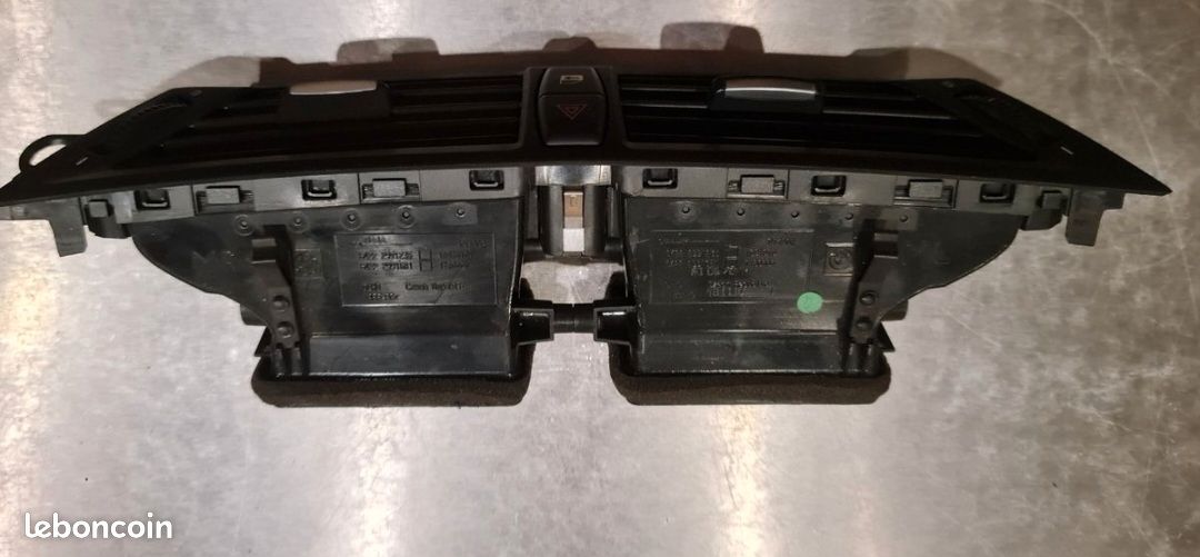 Ventilation central bmw x1 e84 (image 2)