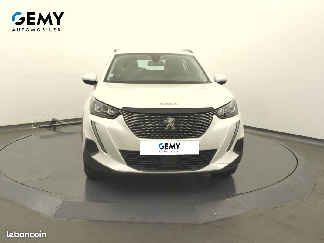 PEUGEOT 2008 PureTech 130 S&S BVM6 Allure (image 2)
