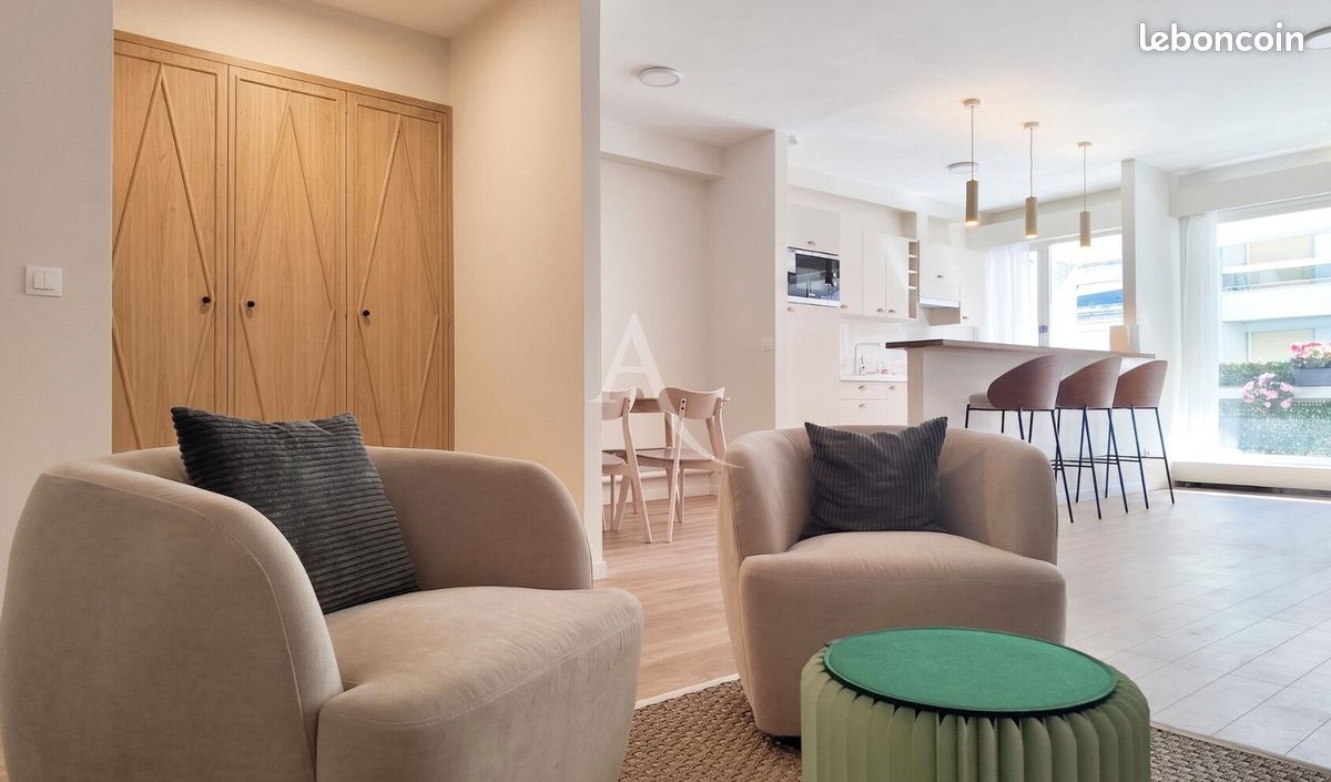 Appartement 2 pièces 64 m² · à Paris · 64 m² · 1 075 000 €